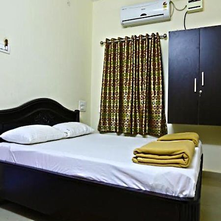Reva Guest House Tirupati Exterior photo